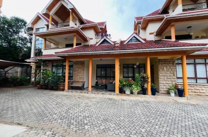 5 Bedroom All En-suite Townhouse For Sale in Lavington